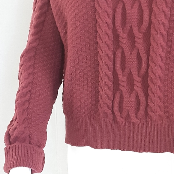 SHEIN Crop Cable Front Neck Zip Sweater Sz L - Picture 6 of 9